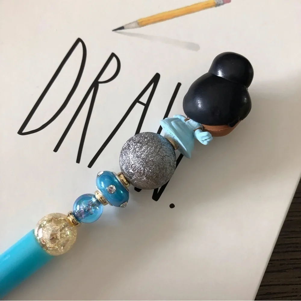 Disney doorables: The Princess and The Frog: Princess Tiana handmade beaded pen